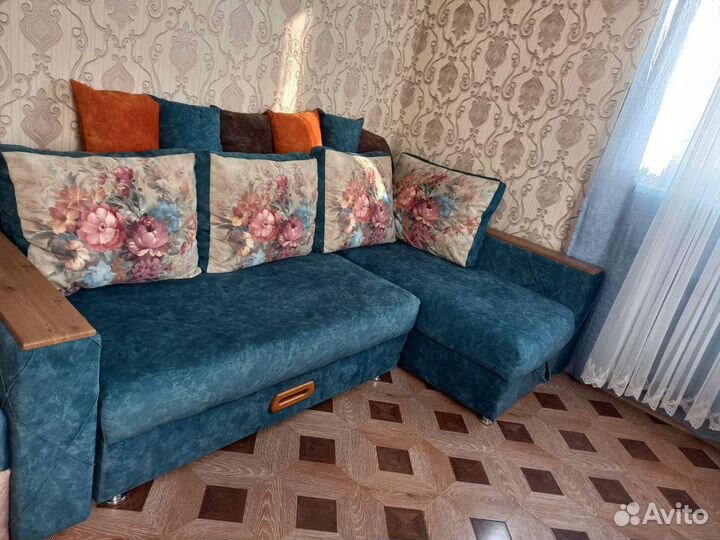 Угловой диван