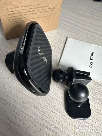 Автодержатель Pitaka MagEz Mount Qi новый