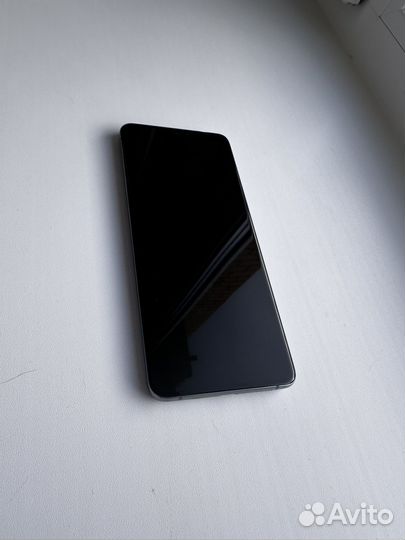 Samsung Galaxy S20+, 8/128 ГБ