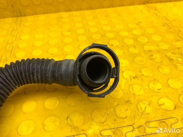 Патрубок Skoda Octavia cwva 2017