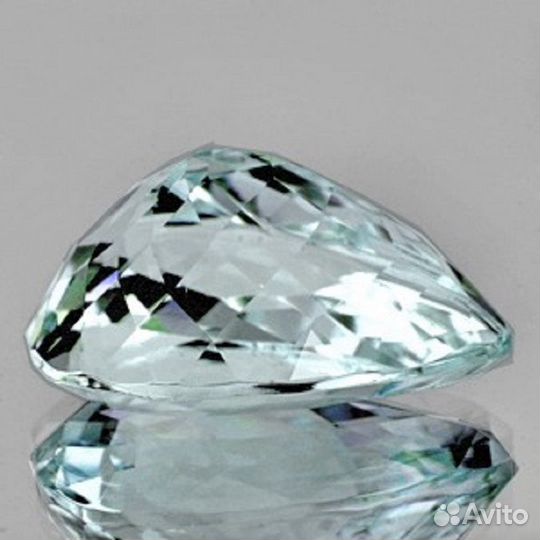 Аквамарин натуральный 3,86Ct 12х11мм VVS Blue