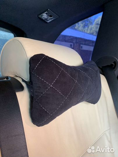 Подушка под шею на подголовник автомобиля