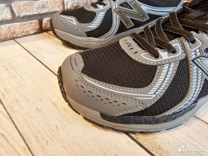 Кроссовки мужские new balance