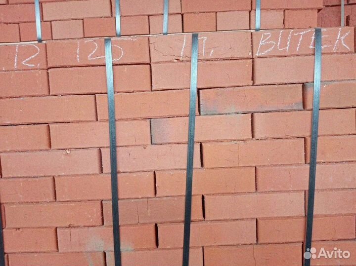 Кирпич красный