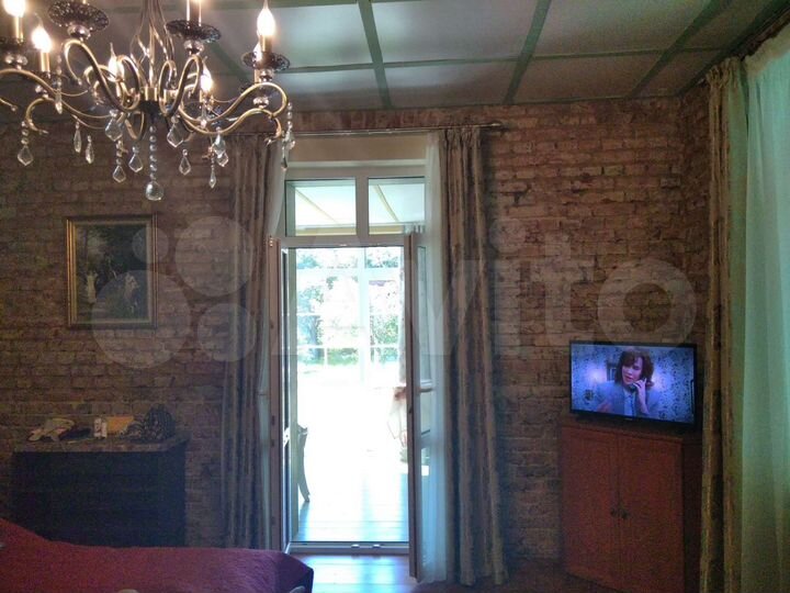 2-к. квартира, 75 м², 1/2 эт.