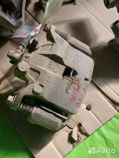 Суппорт nissan primera p12