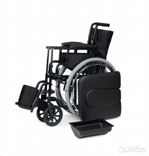Инвалидная коляска с санитарным оснащением