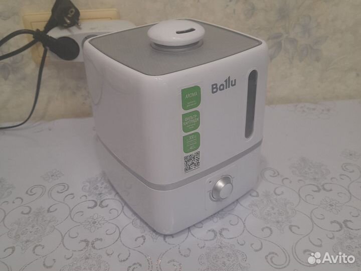 Увлажнитель Ballu (на запчасти)