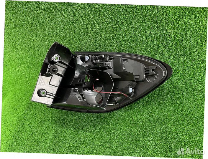 Фонарь левый Kaptur 16