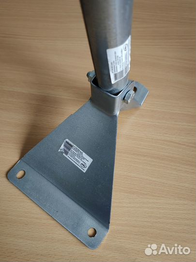 Крепление(кронштейн) для спутниковой антенны