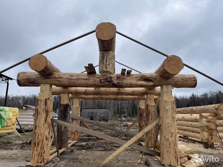 Беседка из бревна