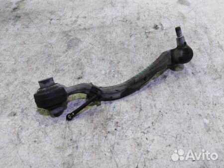 Рычаг передний левый нижний