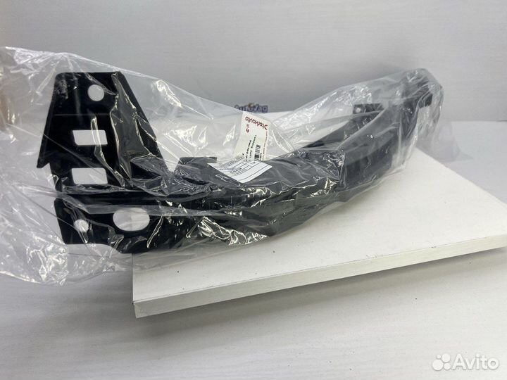 Крепление бампера левое Volkswagen polo 10-20