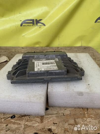 Блок управления двигателем Renault Sandero Блок уп