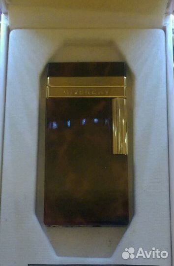 Новые зажигалки живанши/givenchy