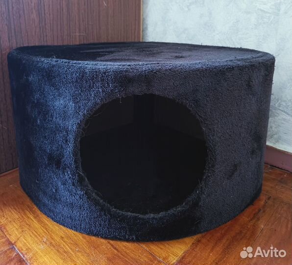 Домик для кота с когтеточкой