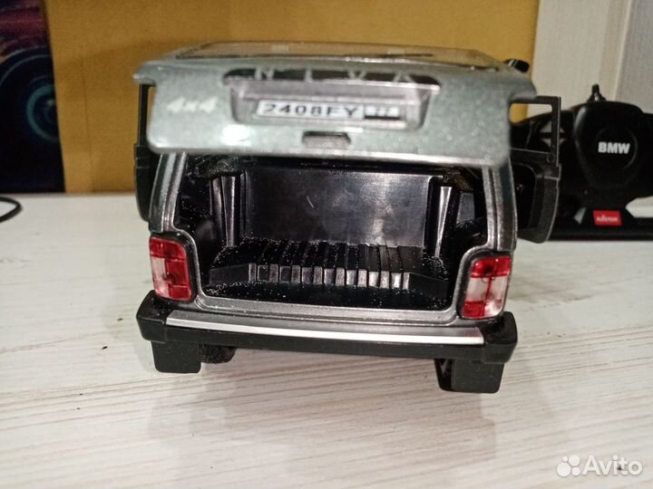 Модель автомобиля лада нива на пульте управления