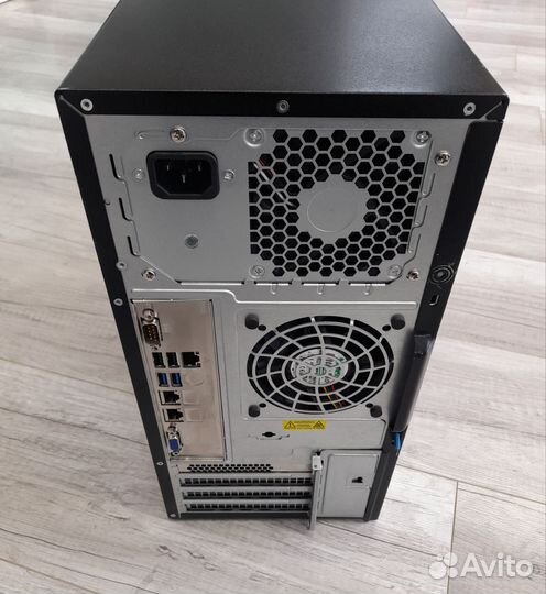 Сервер Supermicro X11SSL-F