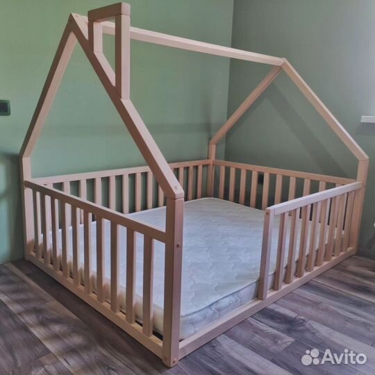 Детская кровать Монтессори