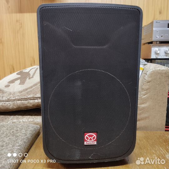 Активный сабвуфер