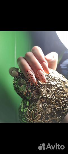 Наращивание ногтей на дому