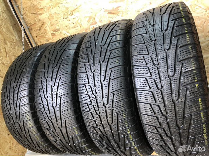 Nokian Tyres Hakkapeliitta R SUV 235/60 R18