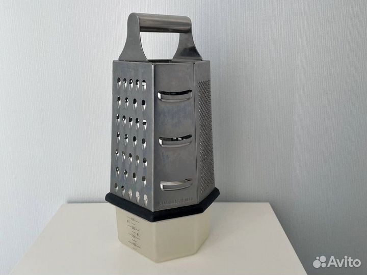 Терка Taller с контейнером