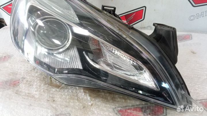 Фара правая галоген Опель Астра J GTC