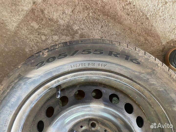 R16 Pirelli Cinturato P1 205/55, PCD 5x114.3 DIA 61.1