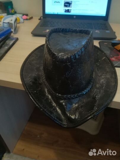 Ковбойская шляпа и ремень