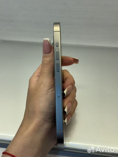 iPhone 15 Pro, 128 ГБ