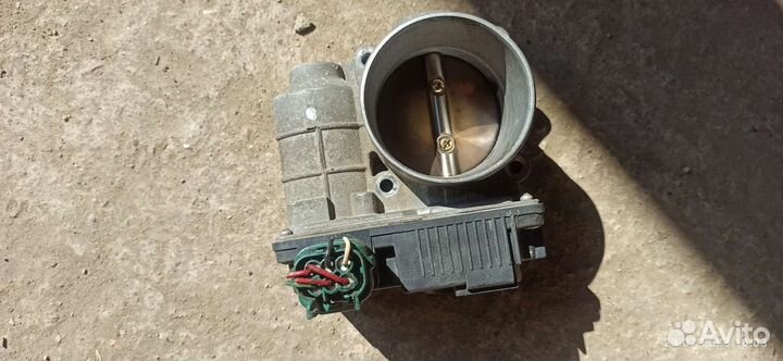 Датчик массового расхода воздуха Nissan x-trail