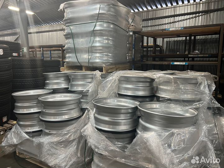 Шина 12.5/80-18 для Автоприцеп 865901