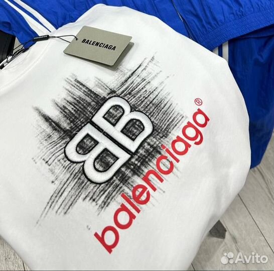 Balenciaga футболка стиль 2024