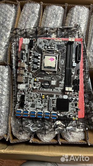 Материнская плата на 12 карт