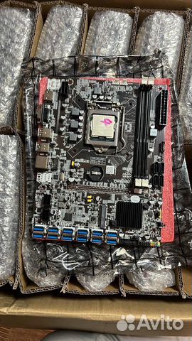 Материнская плата на 12 карт