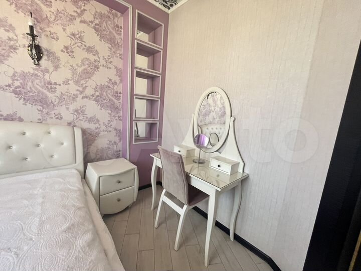 3-к. квартира, 100 м², 4/5 эт.