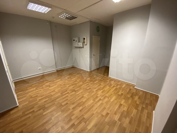 Свободного назначения, 65 м²