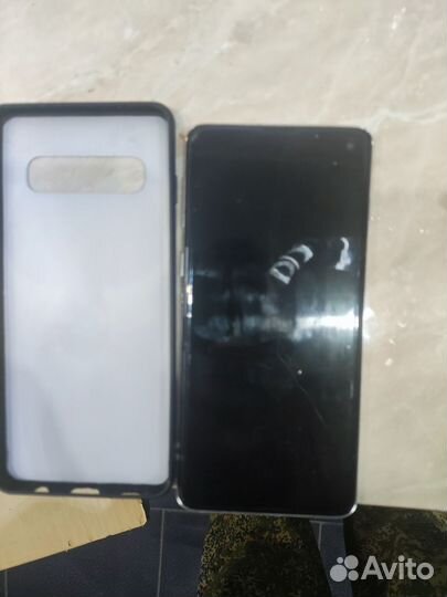 Samsung Galaxy S10, 6/128 ГБ