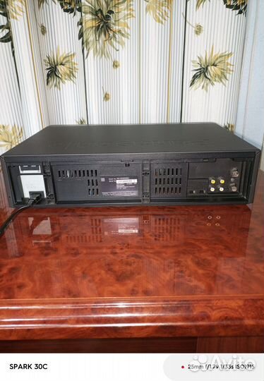 Видеомагнитофон panasonic