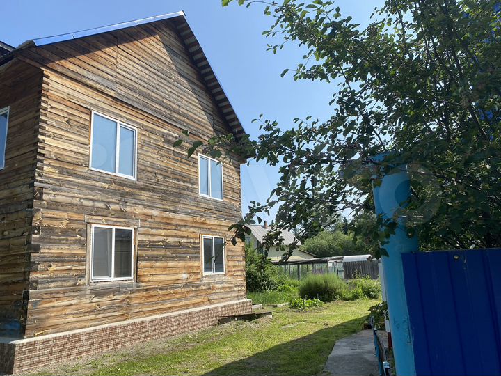 Дом 144 м² на участке 5 сот.