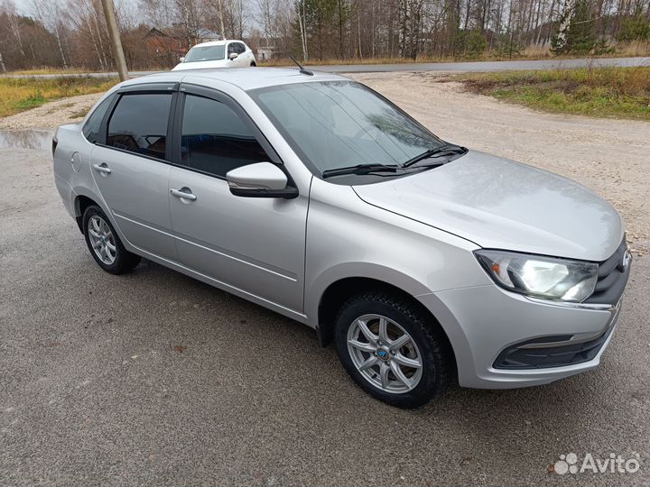 LADA Granta 1.6 МТ, 2022, 40 000 км