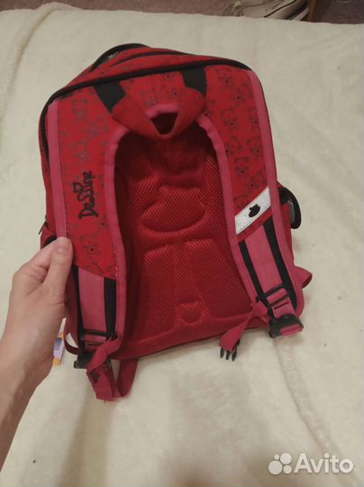 Школьный рюкзак