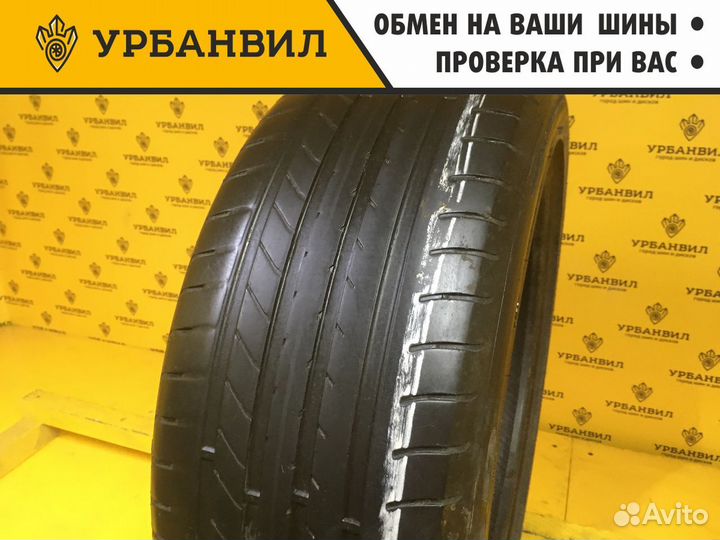 Goodyear EfficientGrip 235/45 R19 95V