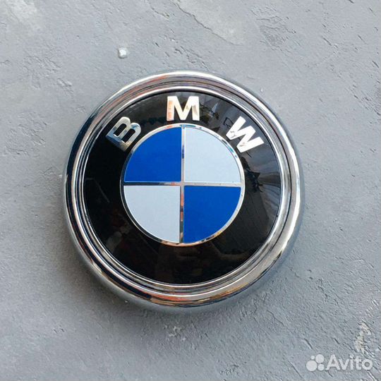 Эмблема bmw на багажник X3 X5 X6