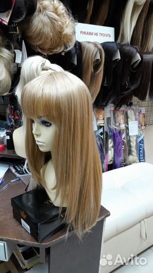Парик натуральный в наличии различные цвета