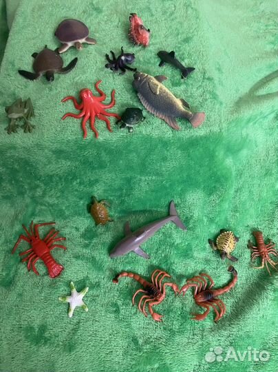 Коллекция фигурок животных