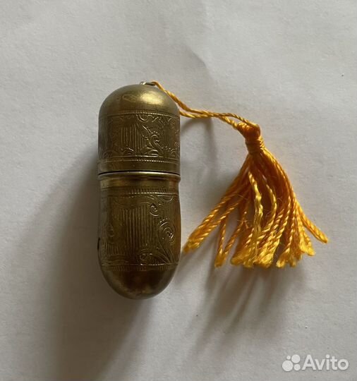 Старинная Игольница