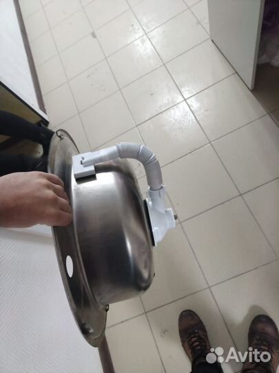 Раковина из нержавейки бу