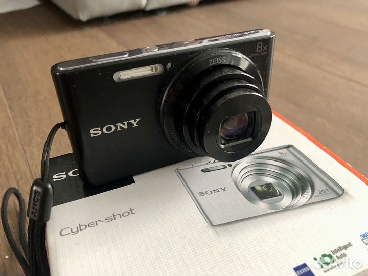 Цифровой фотоаппарат sony